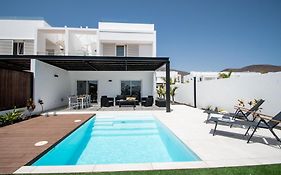 Serena Villa 38 - Heated Pool, Sea Views, Ac, High Speed Internet